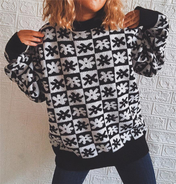 Γυναικείο πουλόβερ φαρδύ μοντέλο σε ασπρόμαυρο