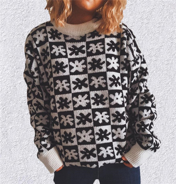 Γυναικείο πουλόβερ φαρδύ μοντέλο σε ασπρόμαυρο