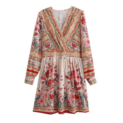 Kaasaegne naiste kleit spits kaelusega ja lillemustriga