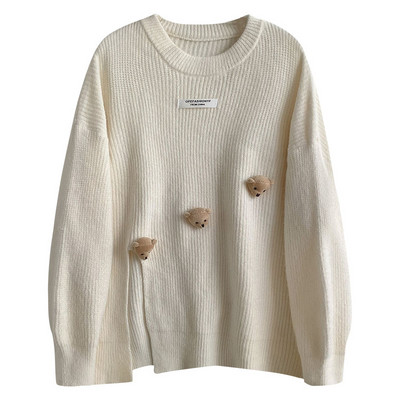 Széles női pulóver 3D elemekkel