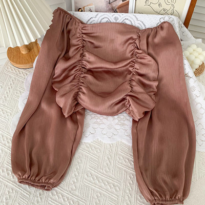 Modern női blúz csónakos nyakkivágással, több színben