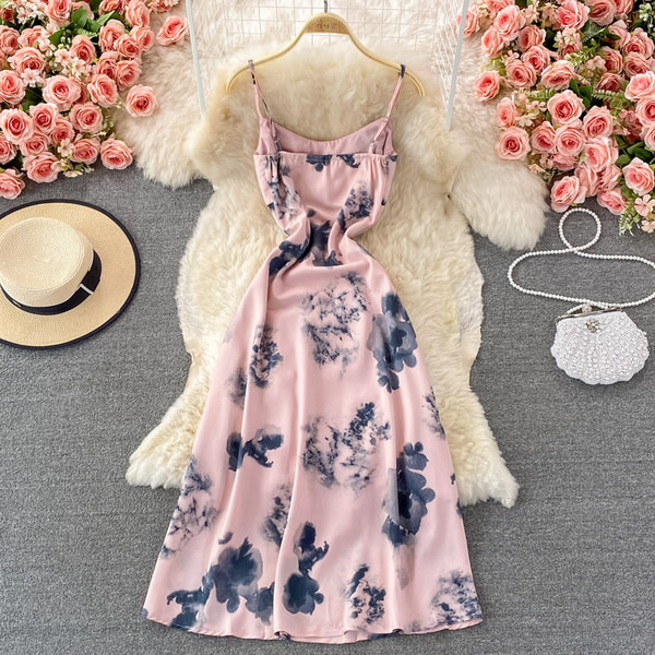 Vékony pántos, virágmintás női ruha - rózsaszín