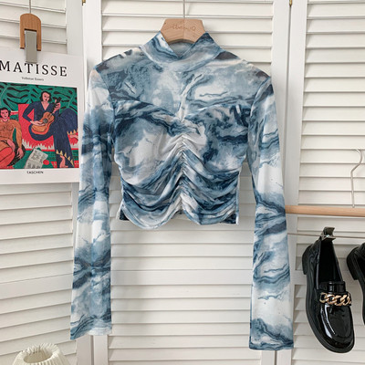 Moderna ženska kratka bluza s niskom kragnom