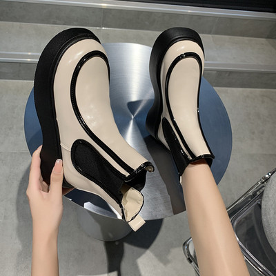 Brit stílusú női csizma új modellje ökobőrből