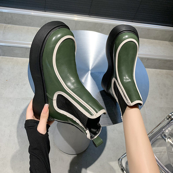 Brit stílusú női csizma új modellje ökobőrből