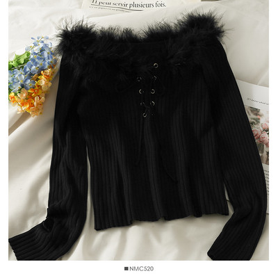 Női blúz pehelyvel és nyakkendővel