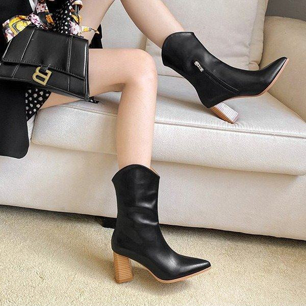 Naiste saapad teravatipulise mudeli kontsaga 8 cm ja tõmblukuga