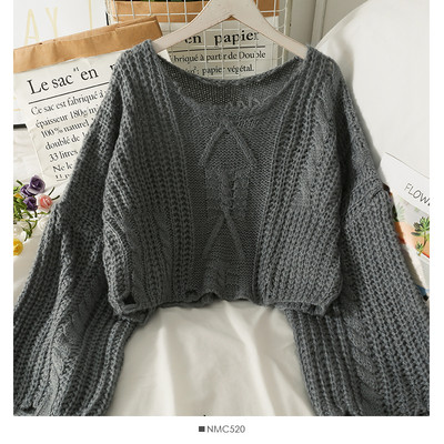 Rövid női pulóver kerek nyakkivágással