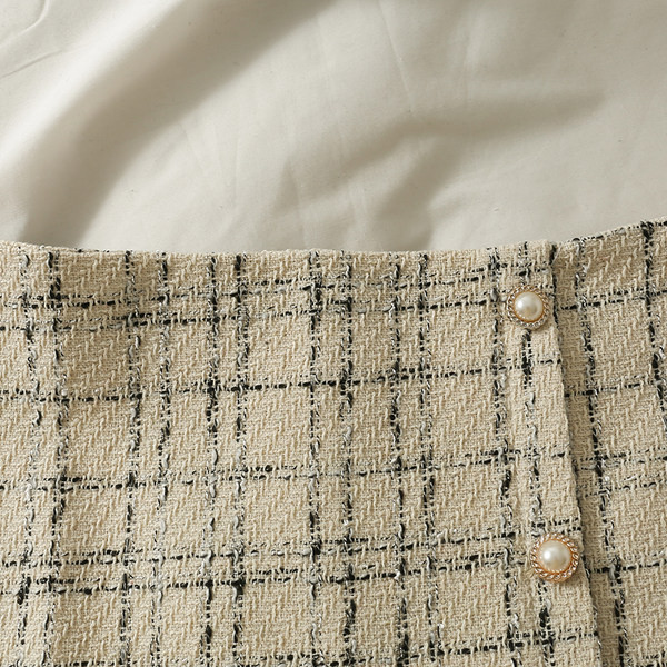 Uus mudel naiste nööpidega seelik