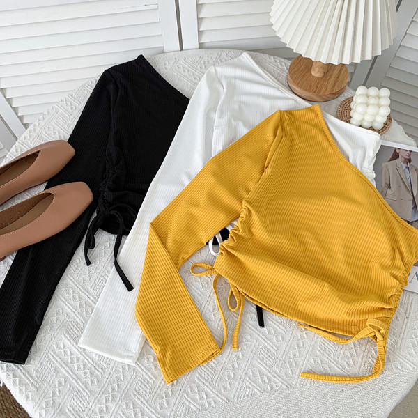 Lühike naiste ühe varrukaga pluus