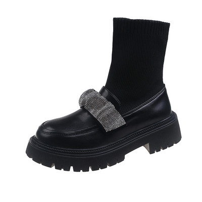 Női zoknis csizma díszkövekkel