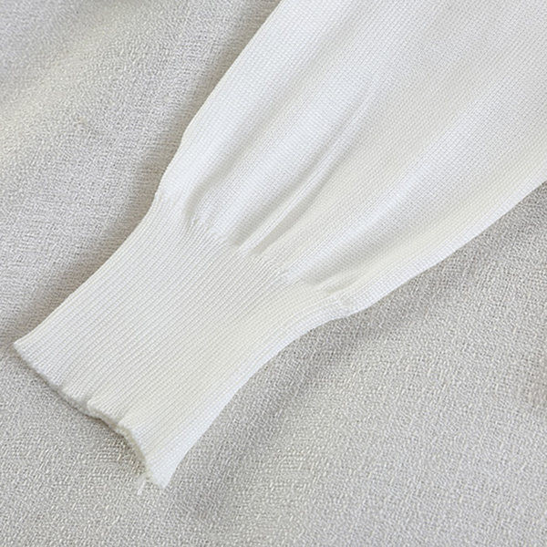 Női blúz kerek nyakkivágással és szívmintás