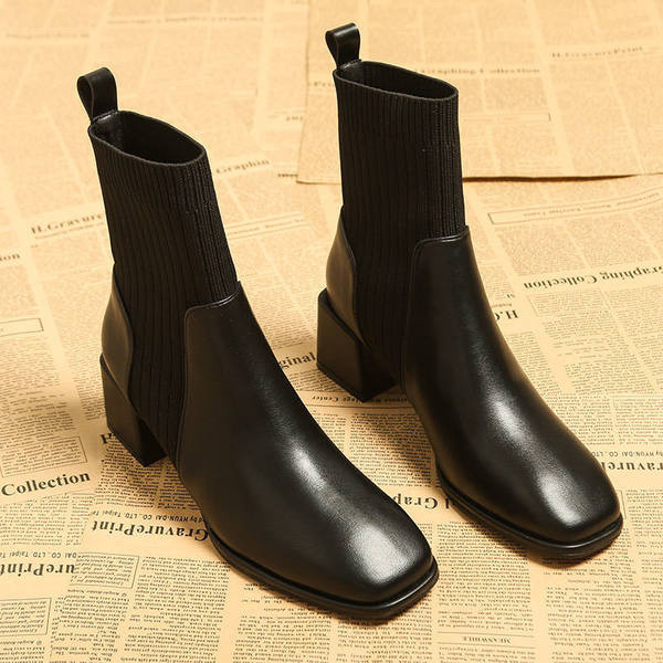 Női csizma típusú zokni szögletes sarokkal 5 cm