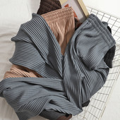 Plisseeritud püksid elastse vöökohaga