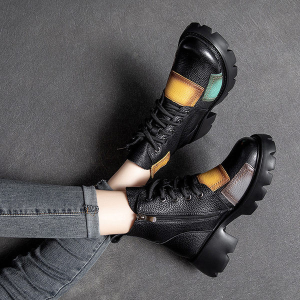 Paelte ja tõmblukuga vabaaja naiste saapad