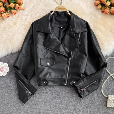 Női műbőr kabát és cipzár