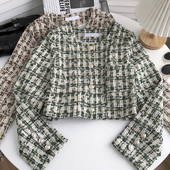 Ruuduline naiste nööpidega tviidmantel