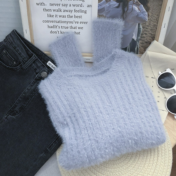 Naiste ovaalse kaelusega sulekampsun