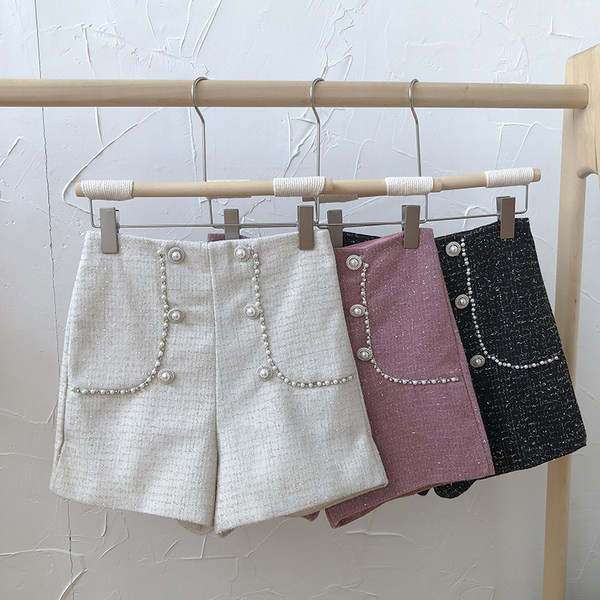 Къси дамски панталони  декорация перли и камъни