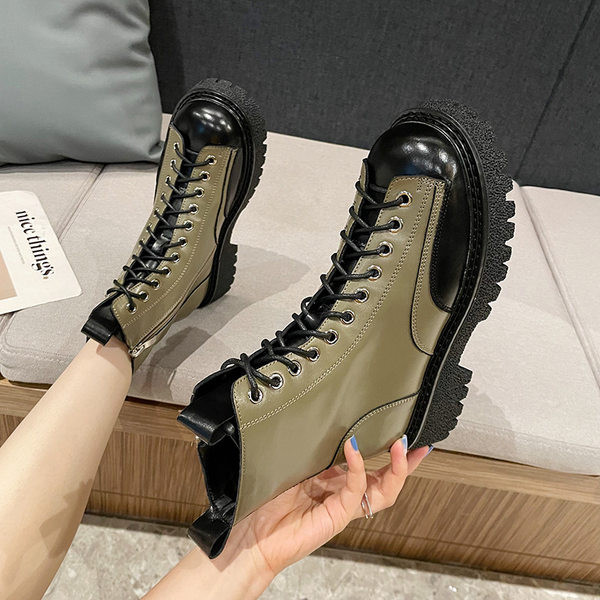 Elegantne ženske čizme s vezicama i grubim potplatom