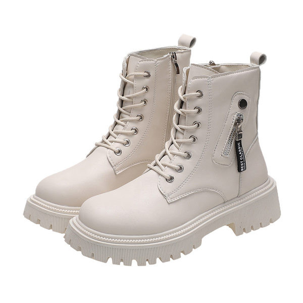 Alkalmi női csizma cipzárral és durva talppal