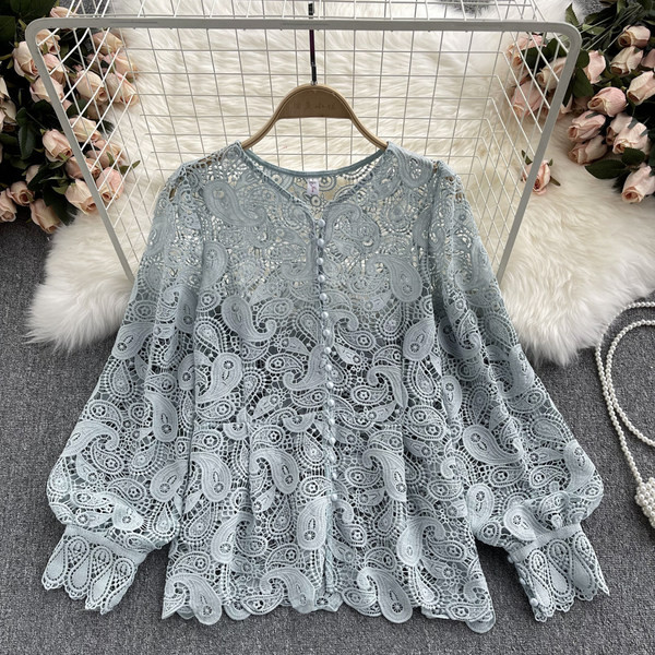 Női csipke ing gombokkal