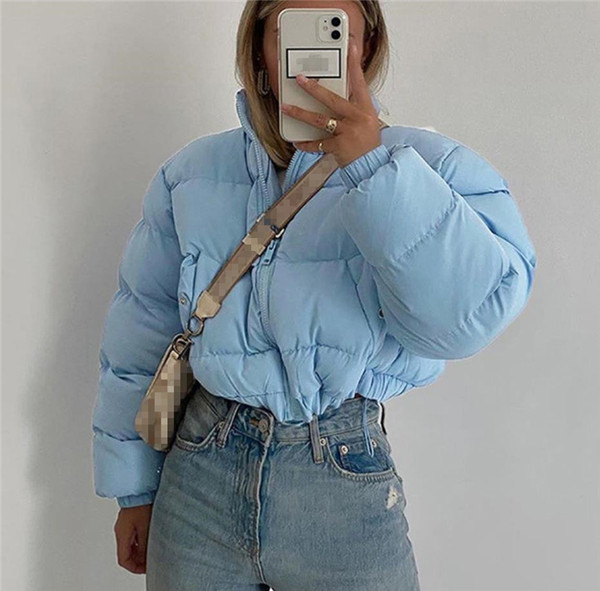 Női modern rövid kabát széles modell cipzárral