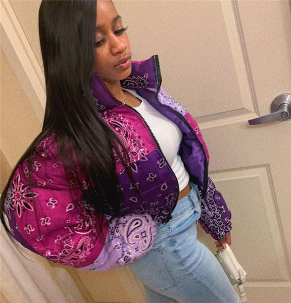 Modern női rövid kabát mintával és cipzárral