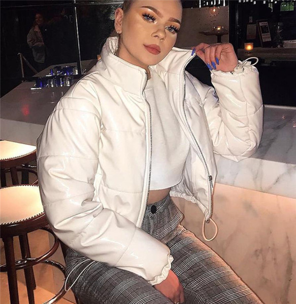 Geaca de dama moderna model simplu cu fermoar si sireturi