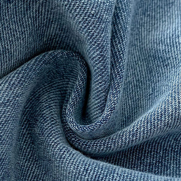 Naiste tikandiga teksapüksid kõrge vöökohaga mudeliga