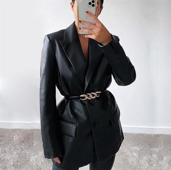 Moodne naiste pikk nahktagi vöö ja spitsikaelusega