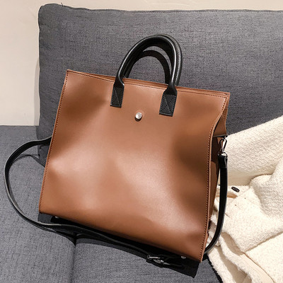 Öko bőrből készült női bőrtáska két füllel