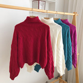 Pulover de dama tricotat cu guler inalt