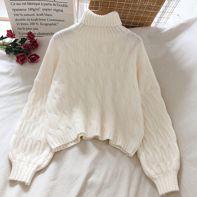 Pulover de dama tricotat cu guler inalt