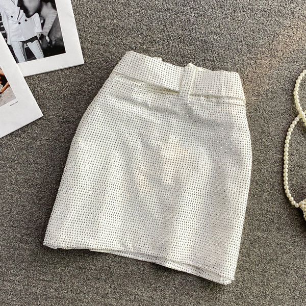 Naujo modelio moteriškas trumpas sijonas su dirželiu ir aukštu juosmeniu