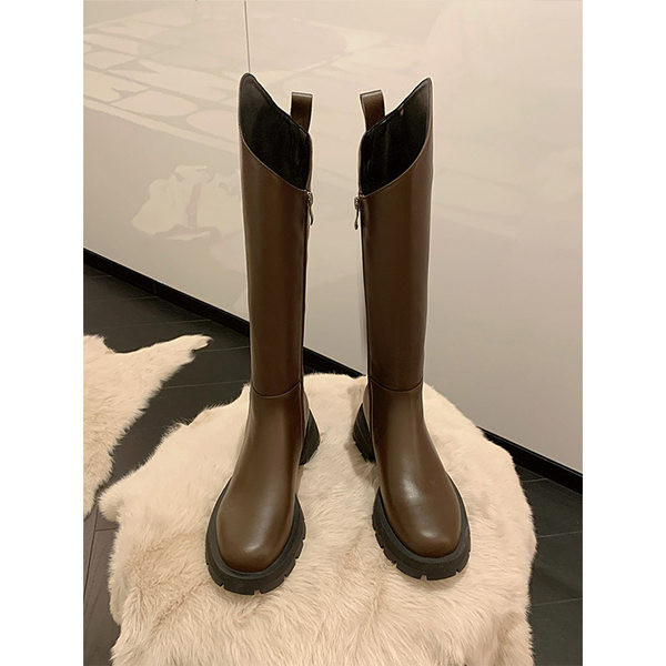 Modernūs moteriški aulinukai iš dirbtinės odos su užsegimu šone