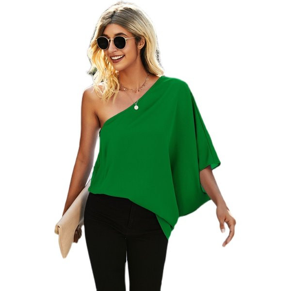 Mitmes värvitoonis ühe varrukaga naiste pluus