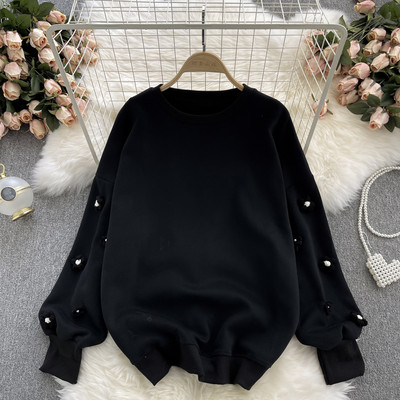 Bluza de dama cu decolteu oval si flori 3D