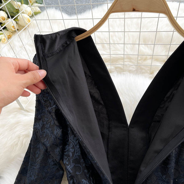 Rochie de dama cu cravate in talie - culoare neagra