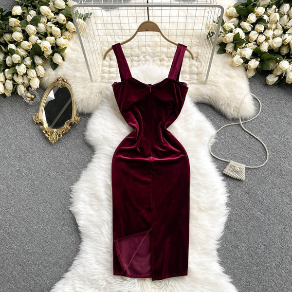 Rochie de dama moderna din catifea cu bretele largi