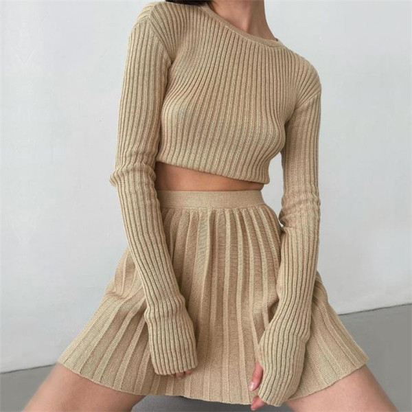 Set tricotat dama model nou