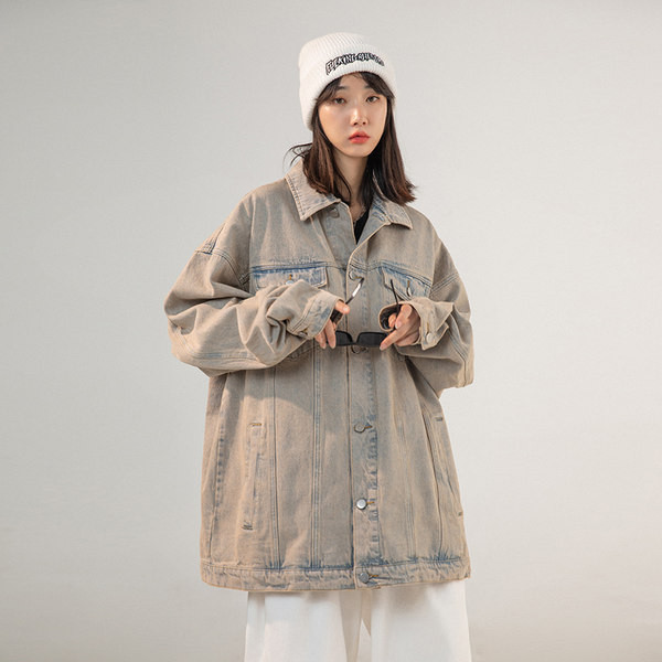 Geaca de dama actuala din denim model lat cu maneci lungi