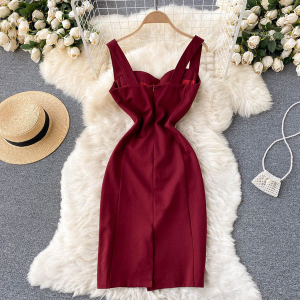 Rochie de dama cu bretele visiniu