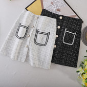 Fusta scurta de dama cu nasturi si buzunare in doua culori