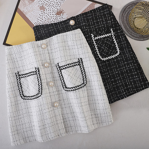 Fusta scurta de dama cu nasturi si buzunare in doua culori