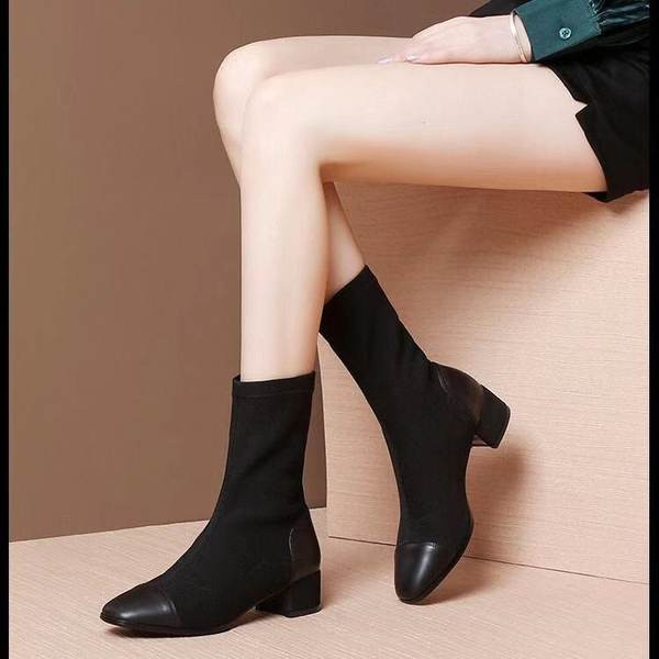 Cizme de dama model rotunjit cu toc patrat 3,5 cm