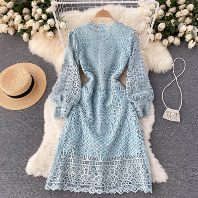 Rochie de dama din dantela cu guler jos si maneci lungi