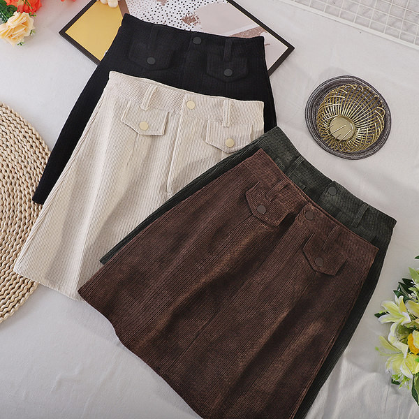 Fusta scurta de catifea de dama cu talie inalta