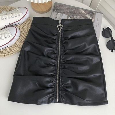 Fusta scurta din piele cu fermoar