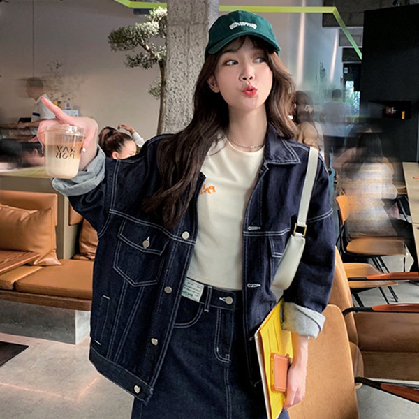 Geaca dama casual din denim model simplu cu nasturi